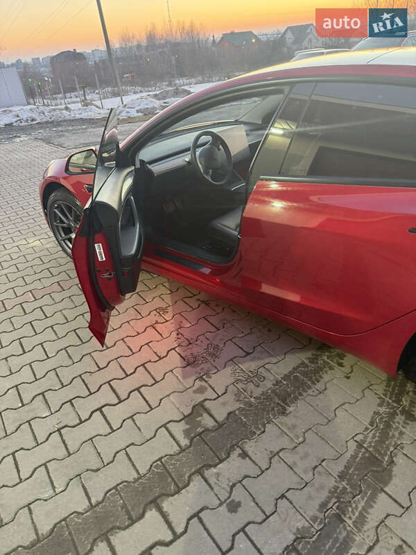 Седан Tesla Model 3 2022 в Хмельницком фото 16 Седан Tesla Model 3 2022 в Хмельницком
