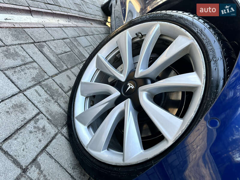 Седан Tesla Model 3 2018 в Дрогобыче фото 8 Седан Tesla Model 3 2018 в Дрогобыче
