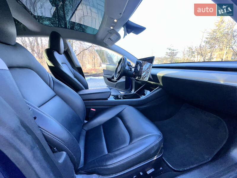 Седан Tesla Model 3 2018 в Дрогобыче фото 17 Седан Tesla Model 3 2018 в Дрогобыче