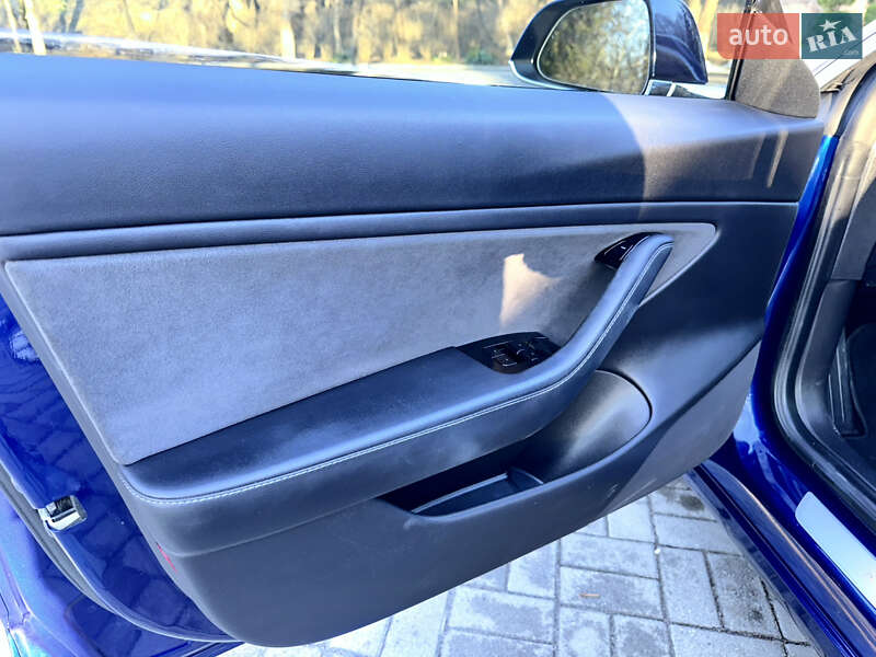 Седан Tesla Model 3 2018 в Дрогобыче фото 36 Седан Tesla Model 3 2018 в Дрогобыче