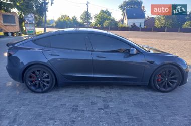 Седан Tesla Model 3 2022 в Львове