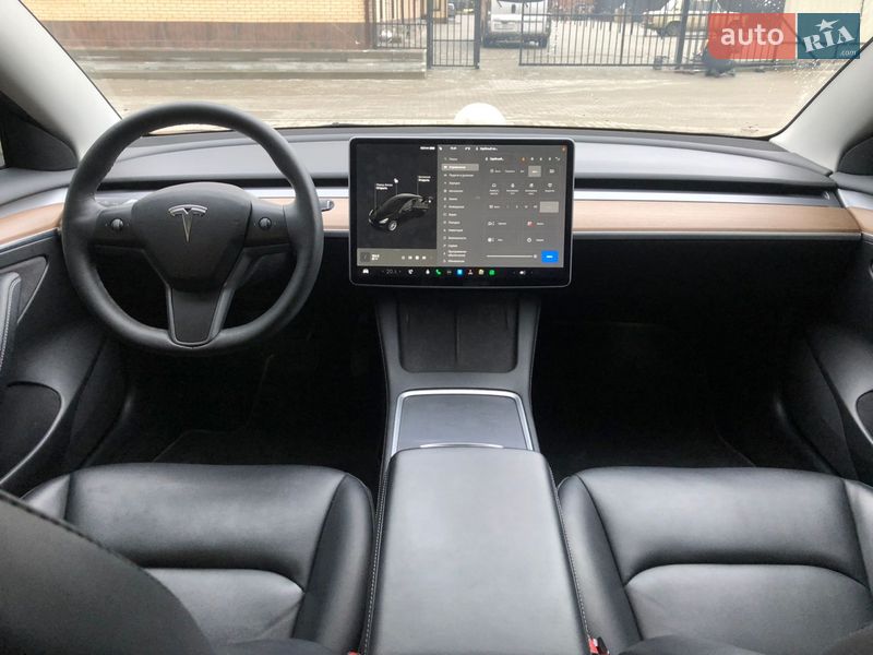 Седан Tesla Model 3 2022 в Белой Церкви