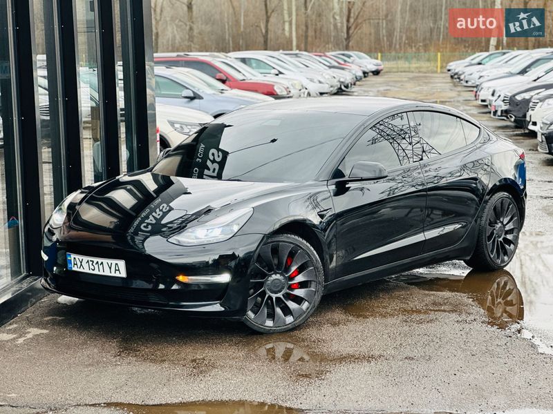 Tesla Model 3 2021