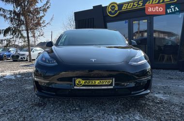 Седан Tesla Model 3 2021 в Коломые
