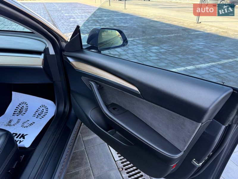 Седан Tesla Model 3 2022 в Луцьку фото 26 Седан Tesla Model 3 2022 в Луцьку