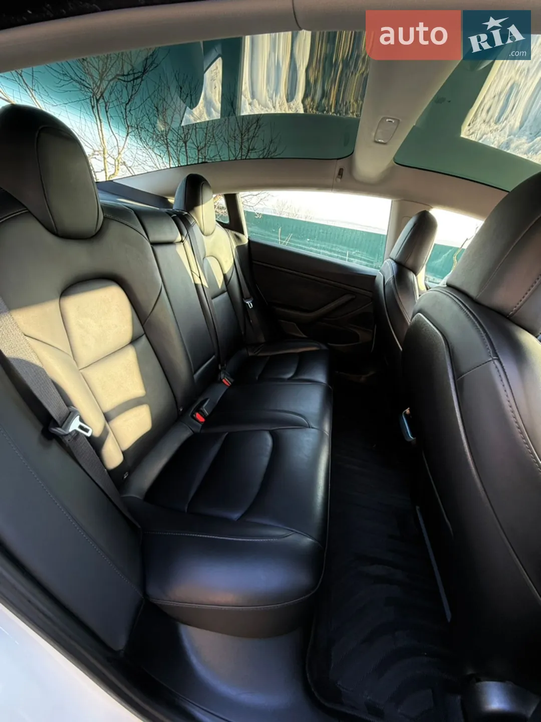 2020 Tesla Model 3 - мініатюра 26