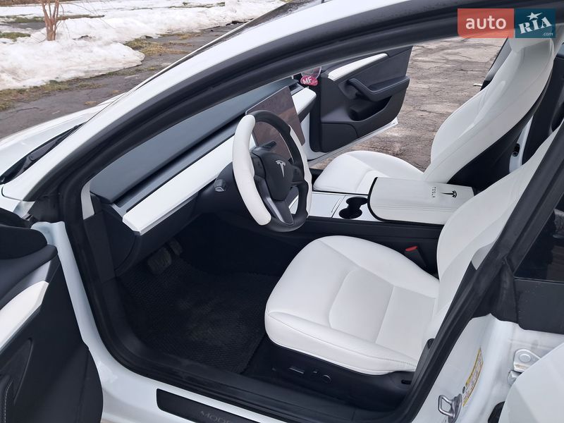 Седан Tesla Model 3 2023 в Києві фото 13 Седан Tesla Model 3 2023 в Києві