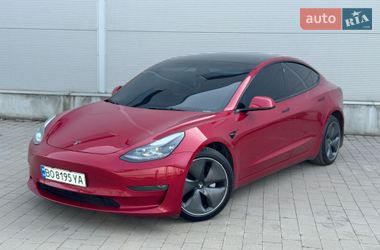 Седан Tesla Model 3 2021 в Ивано-Франковске