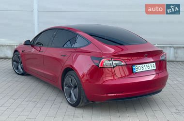 Седан Tesla Model 3 2021 в Ивано-Франковске