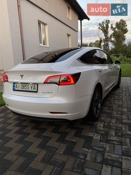 Седан Tesla Model 3 2020 в Киеве фото 2 Седан Tesla Model 3 2020 в Киеве