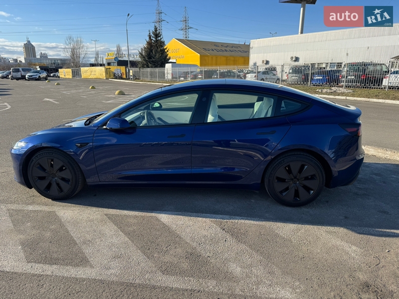 Седан Tesla Model 3 2024 в Киеве фото 8 Седан Tesla Model 3 2024 в Киеве