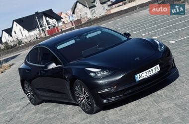 Седан Tesla Model 3 2018 в Луцьку