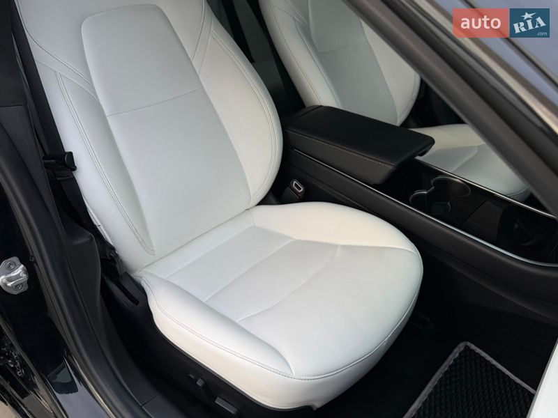 Седан Tesla Model 3 2018 в Калуші фото 26 Седан Tesla Model 3 2018 в Калуші