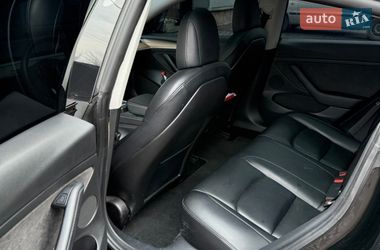 Седан Tesla Model 3 2021 в Каменском