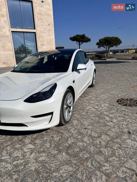 Седан Tesla Model 3 2020 в Львове фото 5 Седан Tesla Model 3 2020 в Львове