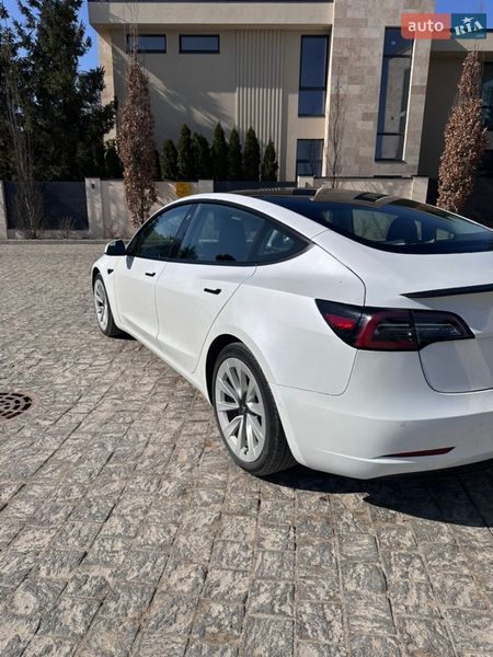 Седан Tesla Model 3 2020 в Львове фото 19 Седан Tesla Model 3 2020 в Львове