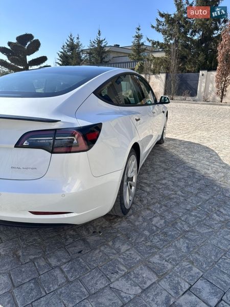 Седан Tesla Model 3 2020 в Львове фото 22 Седан Tesla Model 3 2020 в Львове