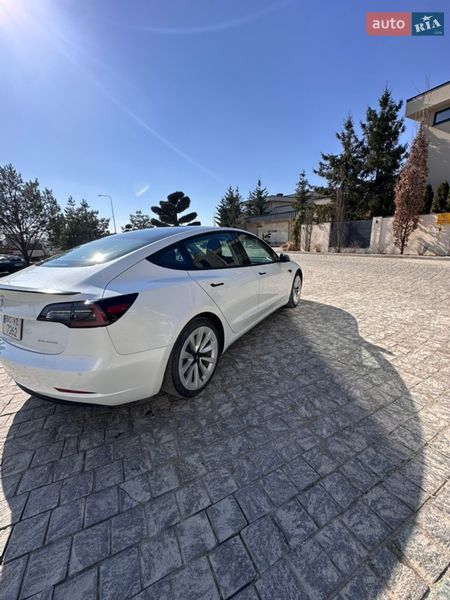 Седан Tesla Model 3 2020 в Львове фото 28 Седан Tesla Model 3 2020 в Львове
