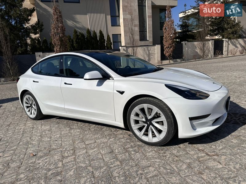 Седан Tesla Model 3 2020 в Львове фото 16 Седан Tesla Model 3 2020 в Львове