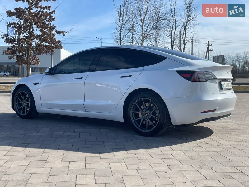 Седан Tesla Model 3 2022 в Івано-Франківську фото 14 Седан Tesla Model 3 2022 в Івано-Франківську
