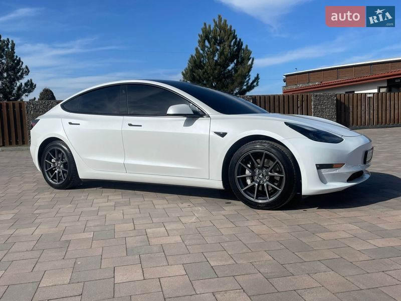 Седан Tesla Model 3 2022 в Івано-Франківську фото 17 Седан Tesla Model 3 2022 в Івано-Франківську