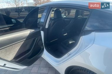 Седан Tesla Model 3 2022 в Ивано-Франковске