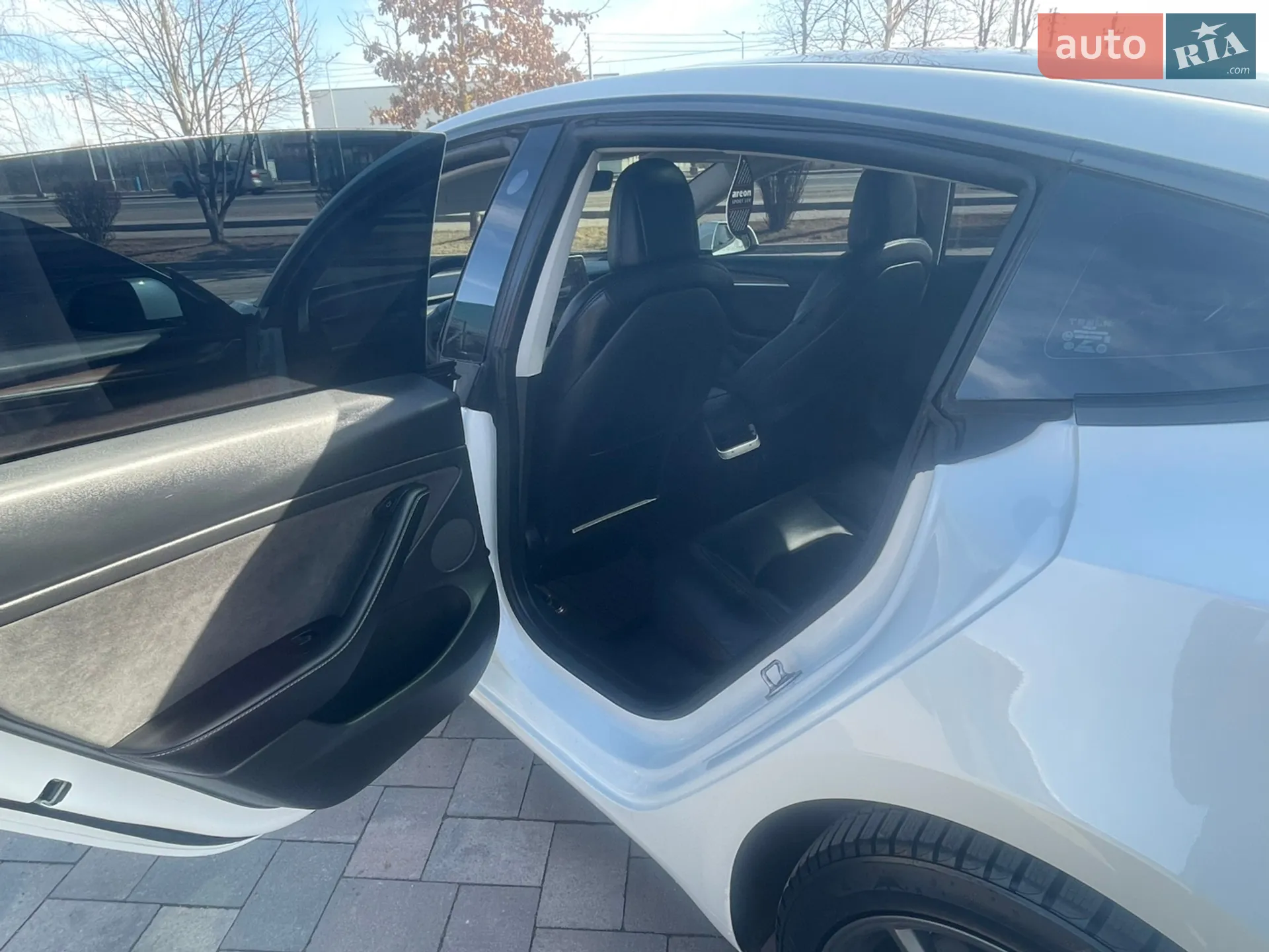 2022 Tesla Model 3 - мініатюра 25