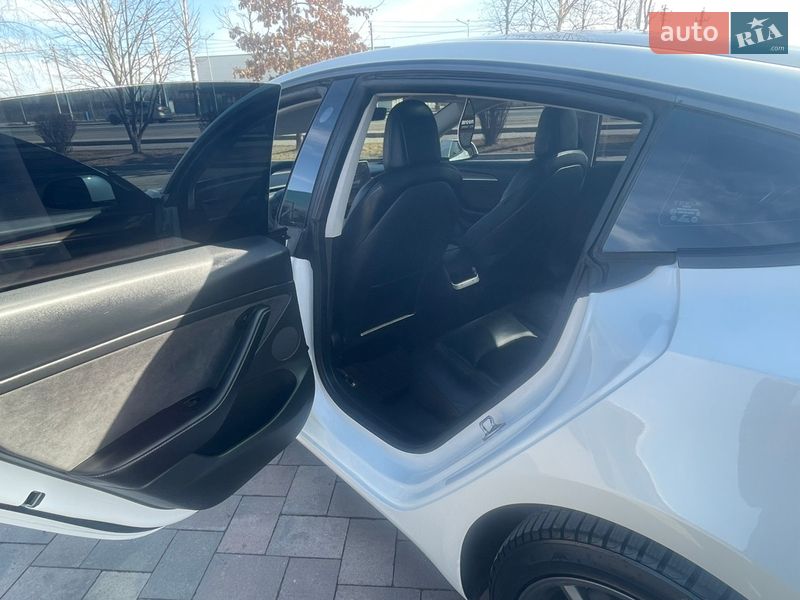 Седан Tesla Model 3 2022 в Івано-Франківську фото 25 Седан Tesla Model 3 2022 в Івано-Франківську
