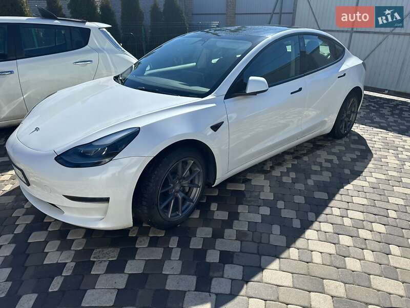 Седан Tesla Model 3 2023 в Харкові фото 3 Седан Tesla Model 3 2023 в Харкові
