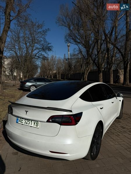 Седан Tesla Model 3 2019 в Кривому Розі