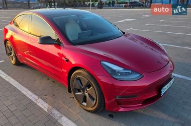 Седан Tesla Model 3 2021 в Одессе