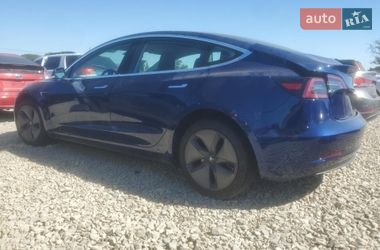 Седан Tesla Model 3 2018 в Луцке