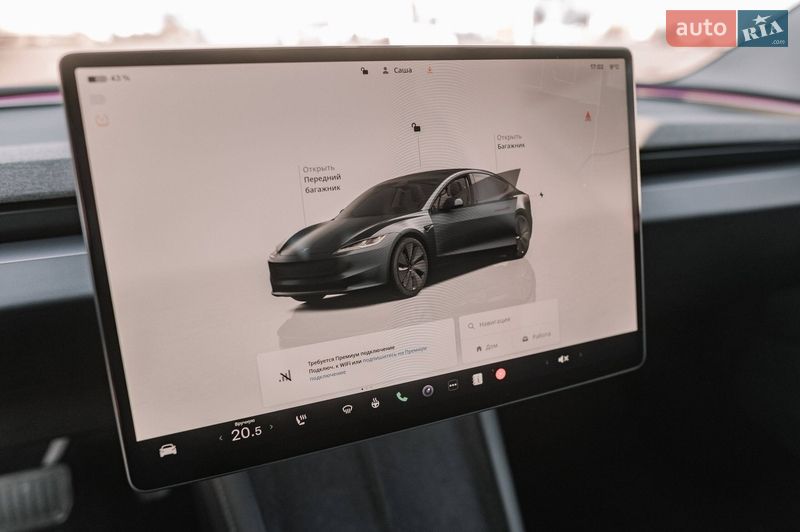 Седан Tesla Model 3 2025 в Ровно