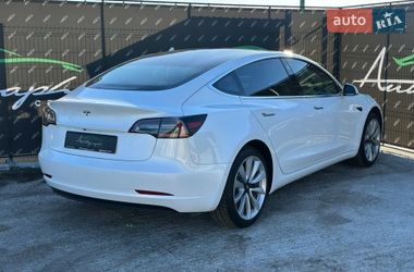 Седан Tesla Model 3 2019 в Киеве