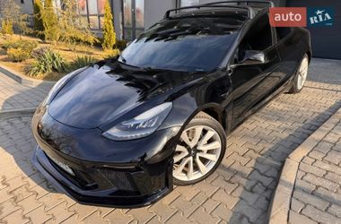 Седан Tesla Model 3 2020 в Ивано-Франковске