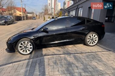 Седан Tesla Model 3 2020 в Івано-Франківську