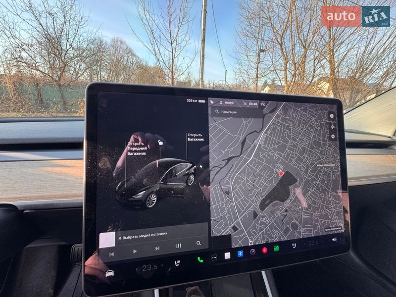Седан Tesla Model 3 2020 в Івано-Франківську