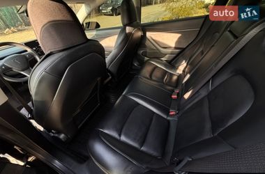 Седан Tesla Model 3 2020 в Ивано-Франковске