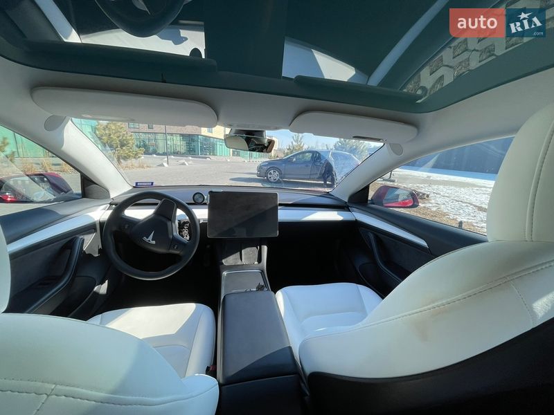 Седан Tesla Model 3 2022 в Виннице фото 42 Седан Tesla Model 3 2022 в Виннице