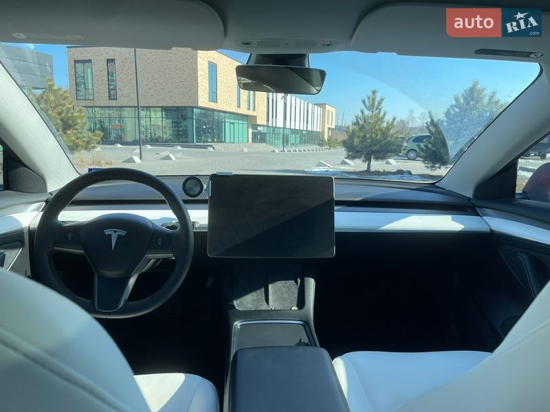 Седан Tesla Model 3 2022 в Виннице фото 44 Седан Tesla Model 3 2022 в Виннице