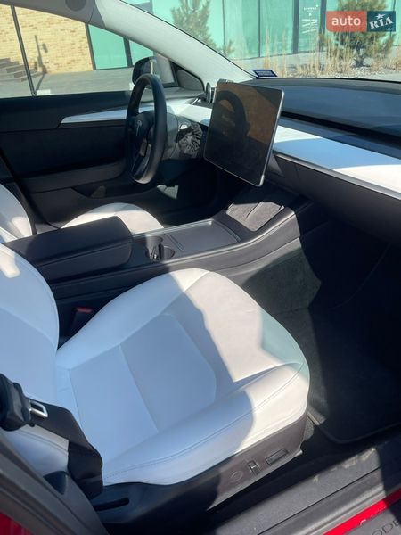 Седан Tesla Model 3 2022 в Виннице фото 50 Седан Tesla Model 3 2022 в Виннице