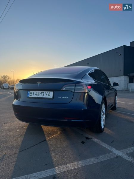 Седан Tesla Model 3 2018 в Ірпені
