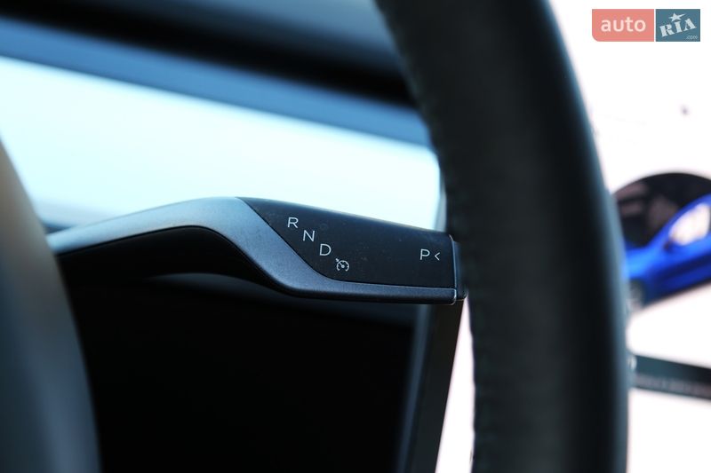 Седан Tesla Model 3 2021 в Києві