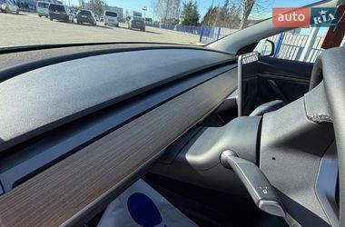Седан Tesla Model 3 2020 в Харькове