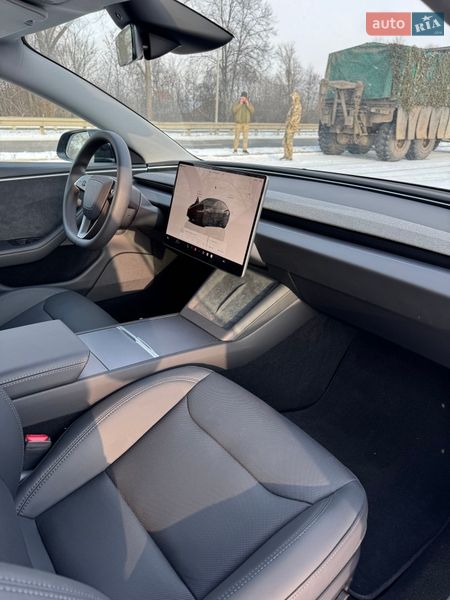 Седан Tesla Model 3 2024 в Києві фото 9 Седан Tesla Model 3 2024 в Києві