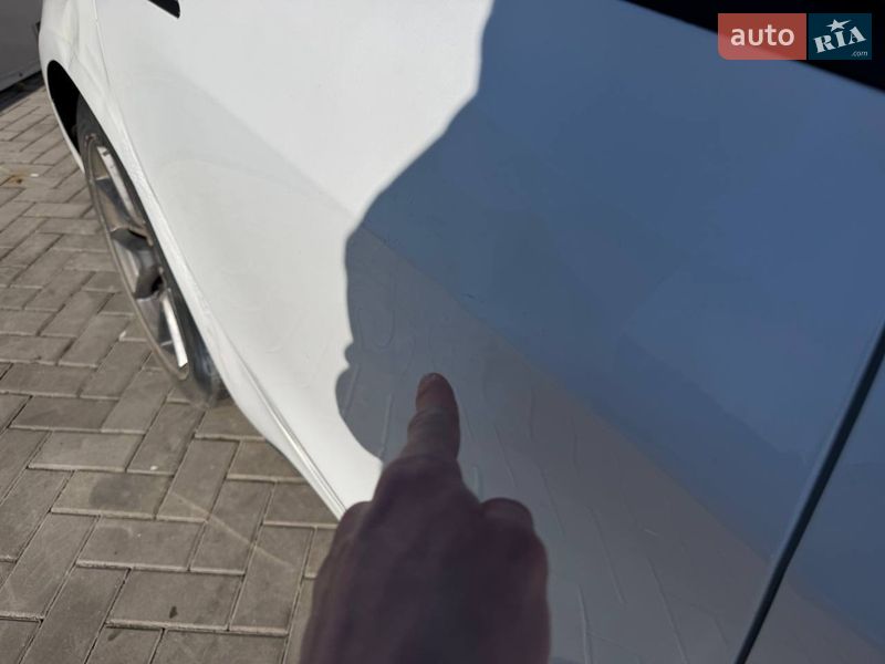 Седан Tesla Model 3 2021 в Луцке