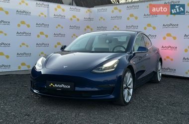 Седан Tesla Model 3 2019 в Луцьку
