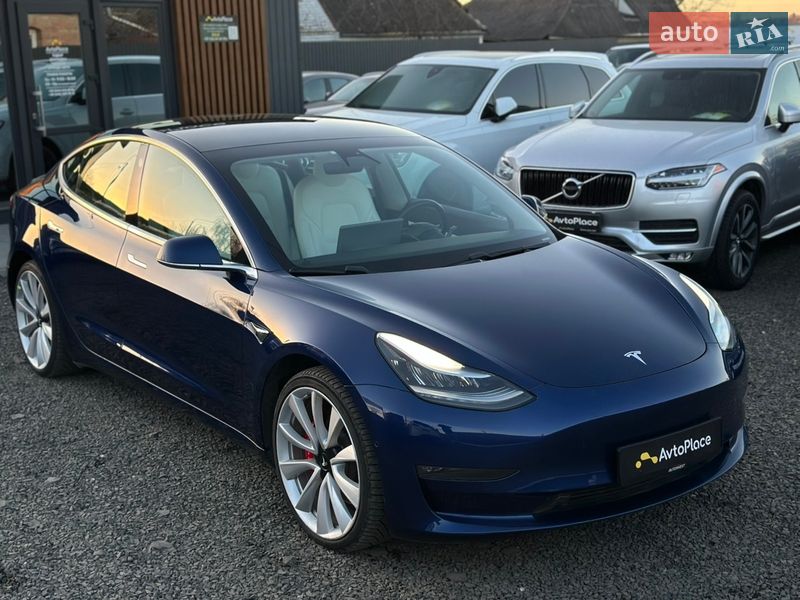 Седан Tesla Model 3 2019 в Луцке фото 39 Седан Tesla Model 3 2019 в Луцке