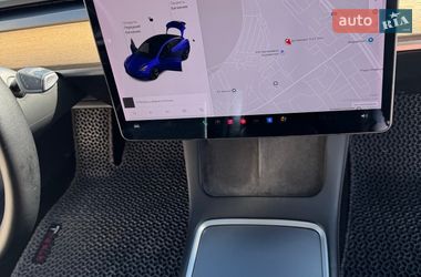 Седан Tesla Model 3 2020 в Кременчуге