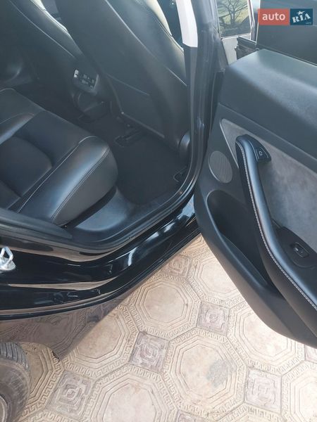 Седан Tesla Model 3 2021 в Одесі